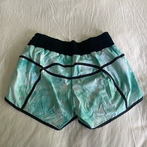 Lululemon size 10 teal tie dye tracker shorts